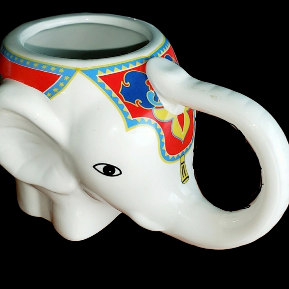 Ringling Bros Circus Elephant Mug Planter - Picture 2 of 5